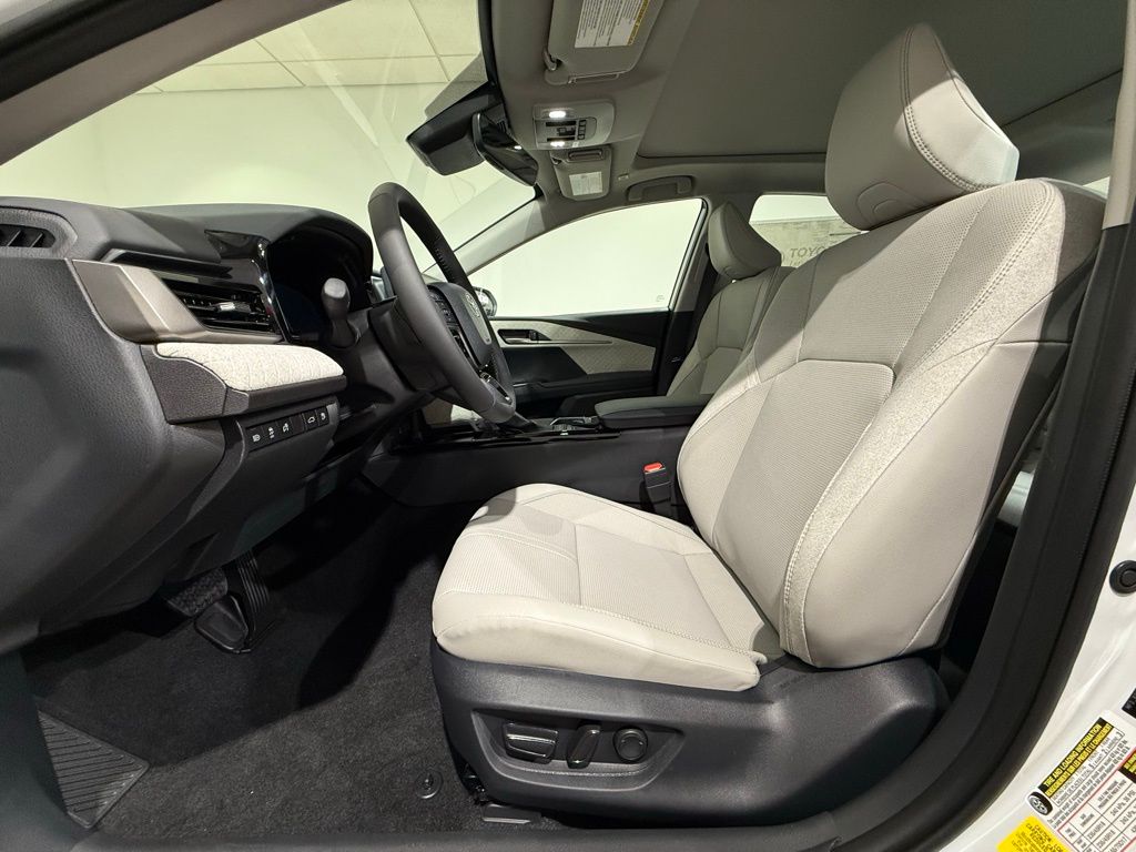 Thumbnail: 2026 Toyota Camry - 12