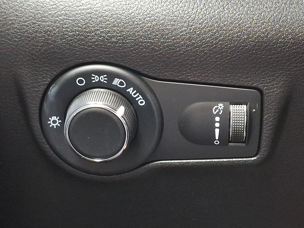 used 2023 Jeep Compass car, priced at $23,351