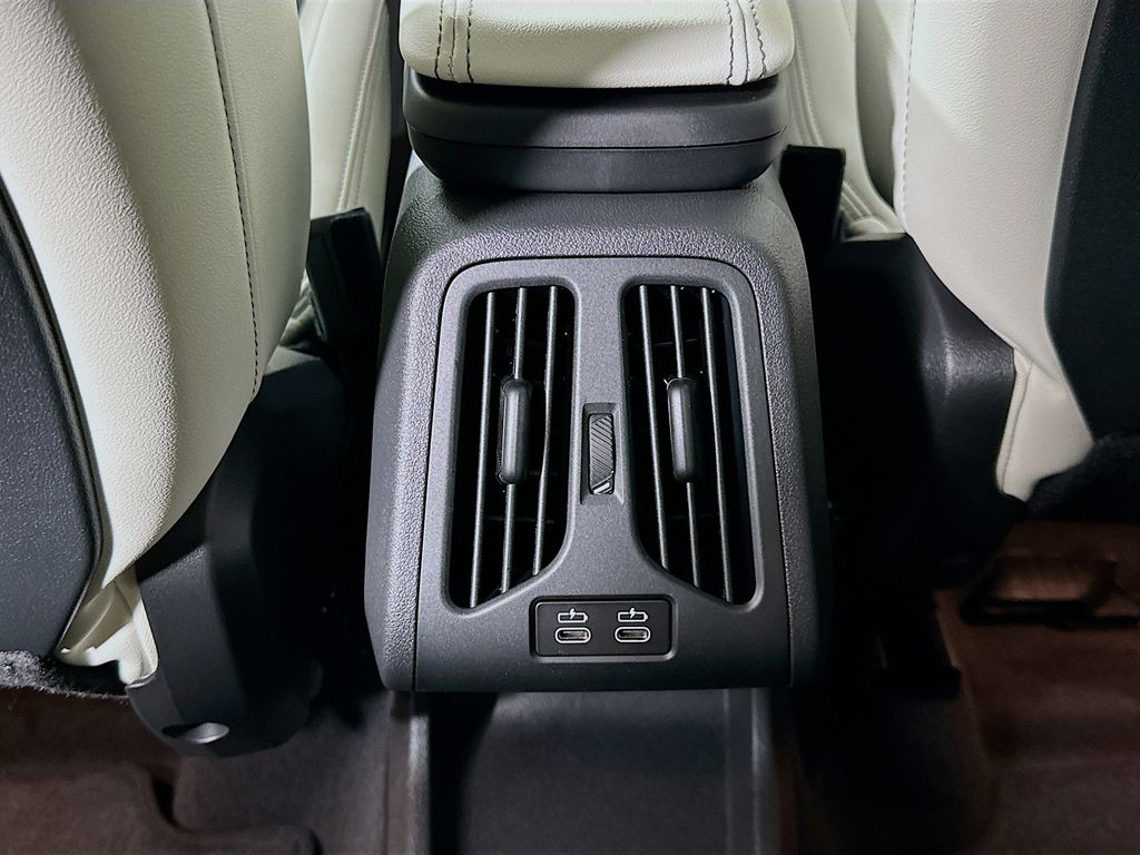 Thumbnail: 2026 BMW X1 - 18