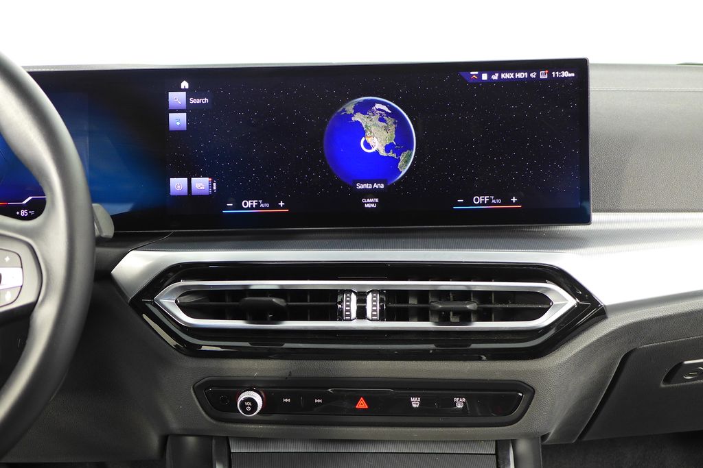 Thumbnail: 2022 BMW i4 - 26
