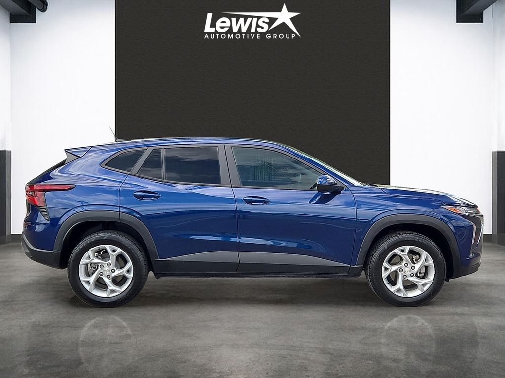 Used 2024 Chevrolet Trax For Sale in Farmington, AR