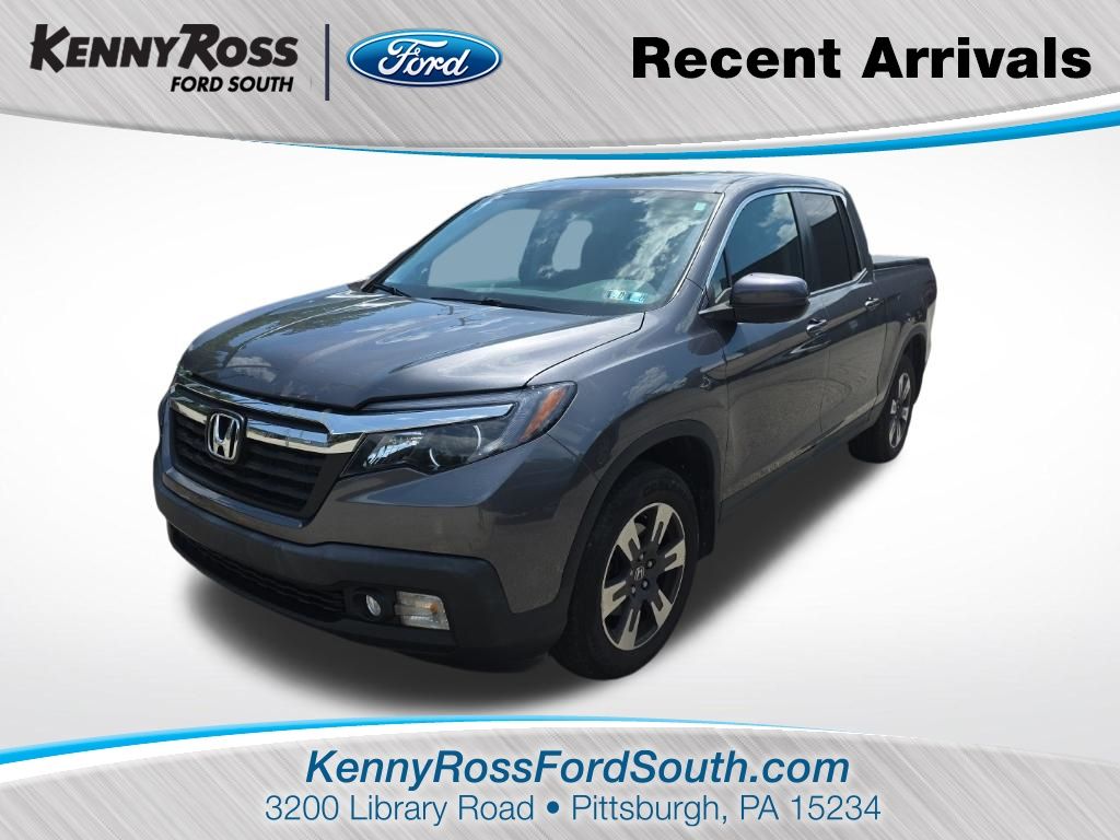 Gray (Modern Steel Metallic) 2019 Honda Ridgeline RTL-T AWD Pickup Truck All-Wheel Drive 6-Speed Automatic