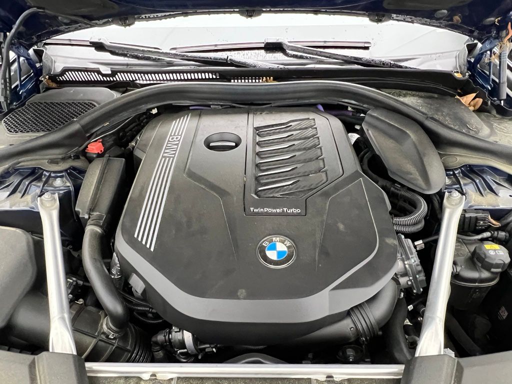 2022 BMW 5 Series 540i 6
