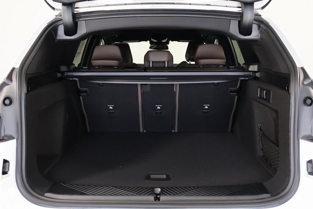 Thumbnail: 2026 BMW X3 - 8