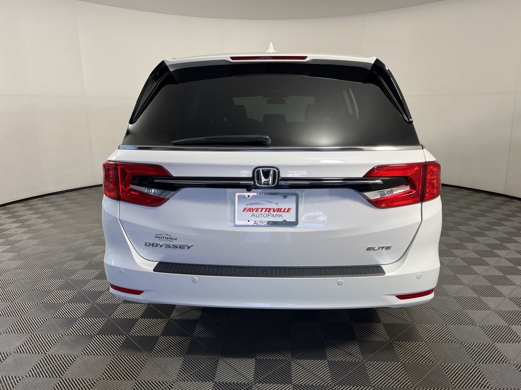 2024 Honda Odyssey Elite 15