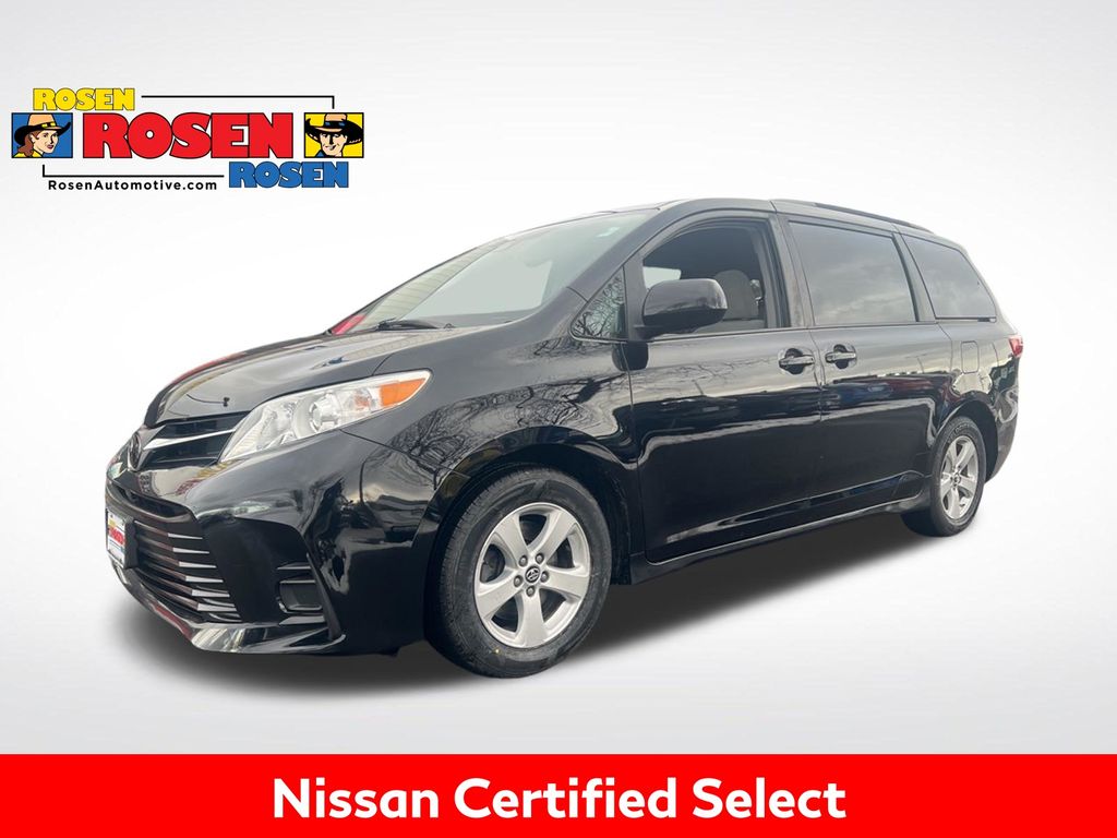 Midnight Black Metallic 2019 Toyota Sienna LE 7-Passenger FWD with Auto-Access Seat Minivan Front-Wheel Drive 8-Speed Automatic