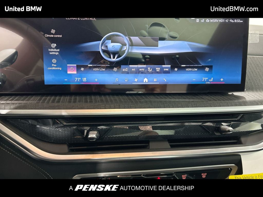 Thumbnail: 2025 BMW X7 - 19