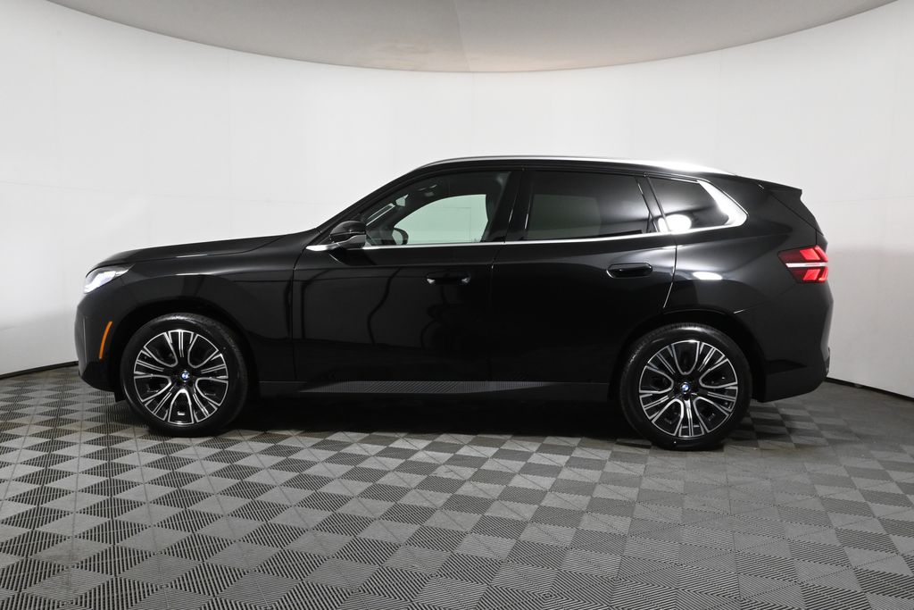 Thumbnail: 2026 BMW X3 - 2