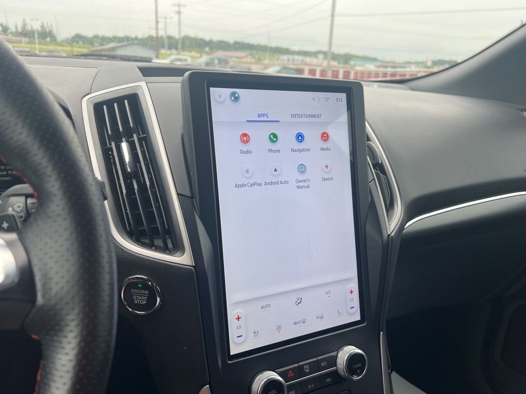 2022 Ford Edge