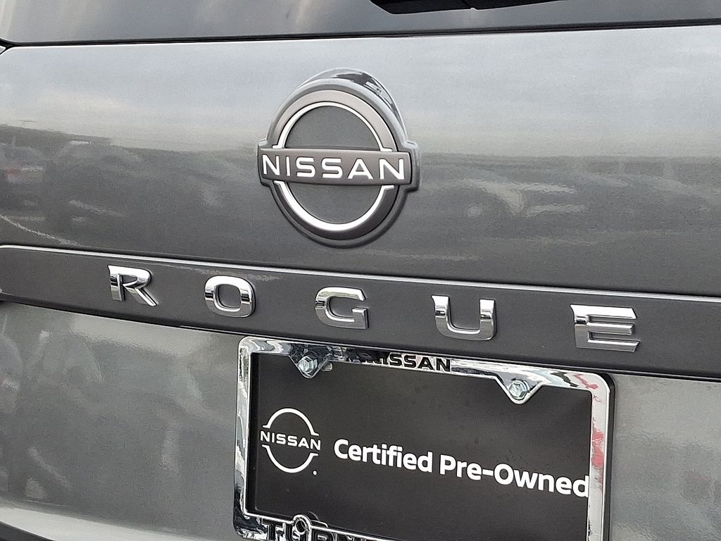 Thumbnail: 2023 Nissan Rogue - 32