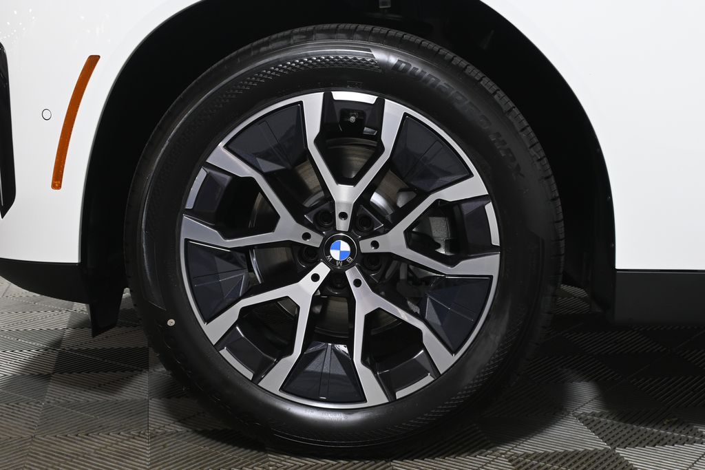 Thumbnail: 2026 BMW X3 - 12