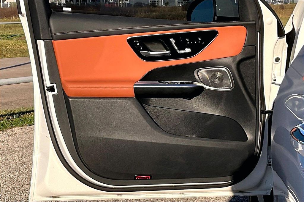 Used 2024 Mercedes-Benz GLC GLC 300 4D Sport Utility