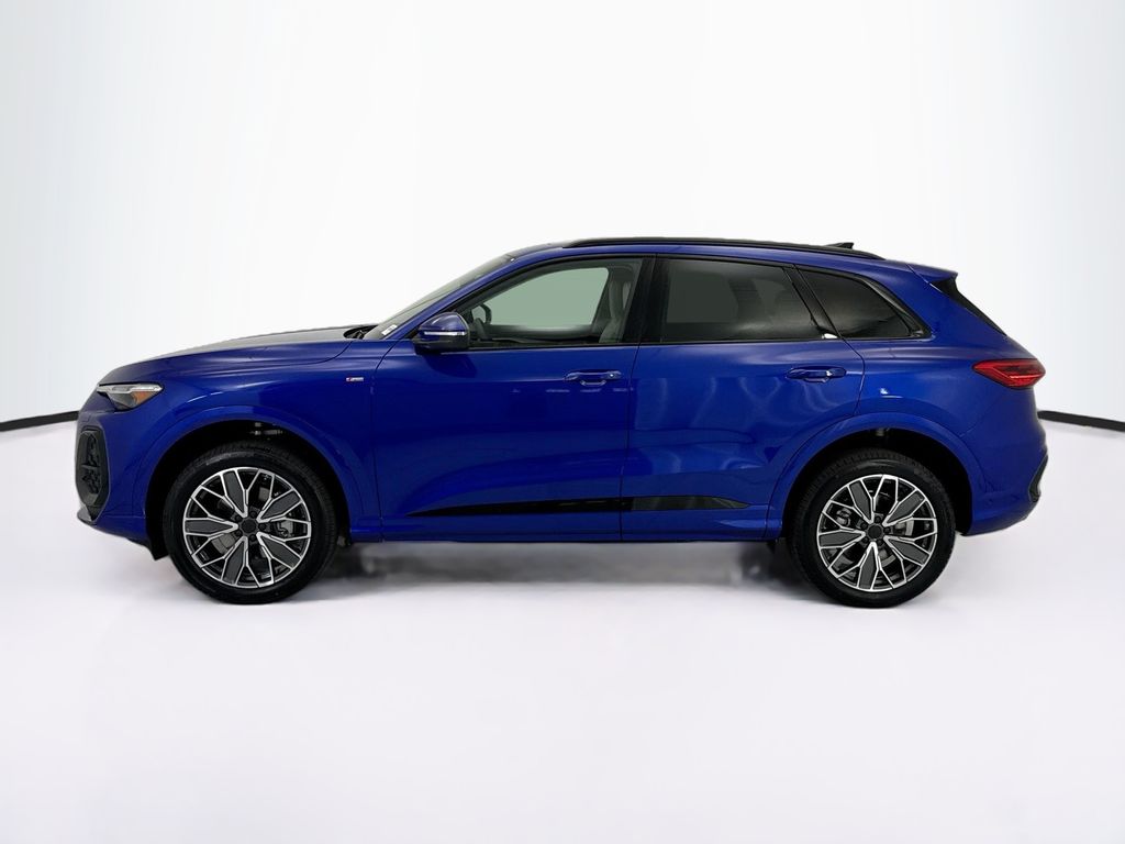 Thumbnail: 2026 Audi Q5 - 8