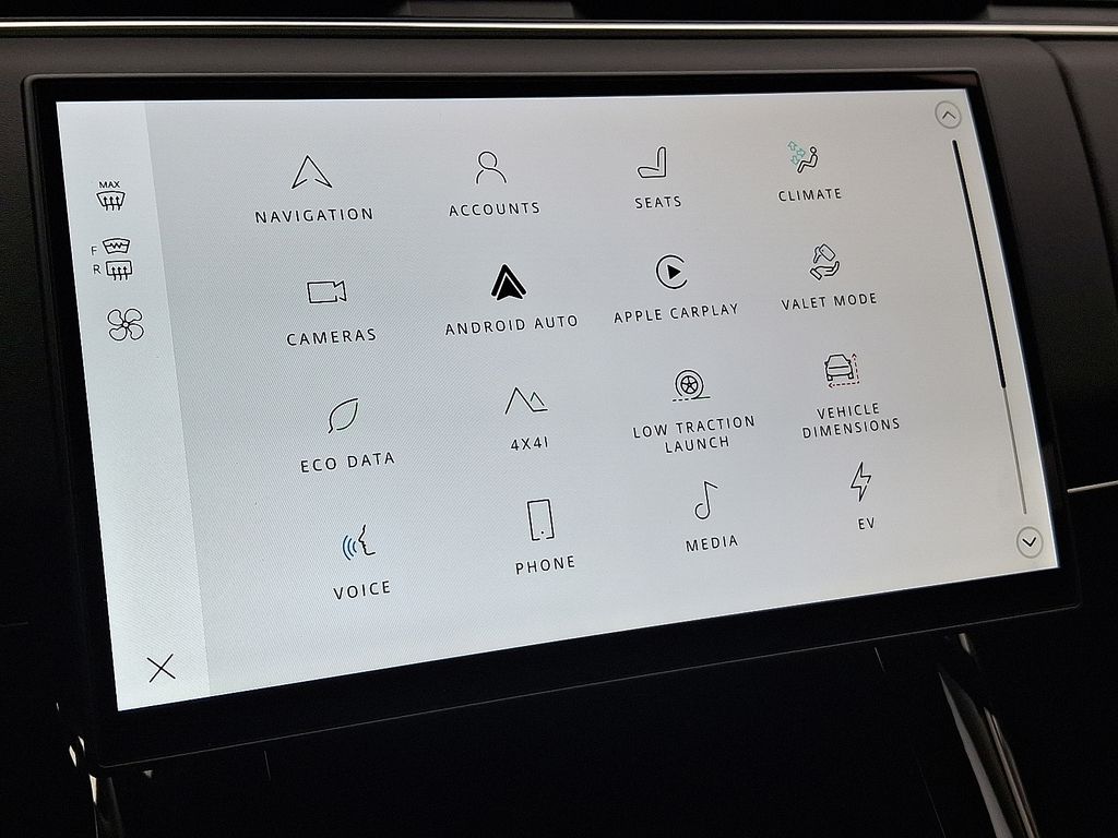 Thumbnail: 2025 Land Rover Range Rover Sport - 17