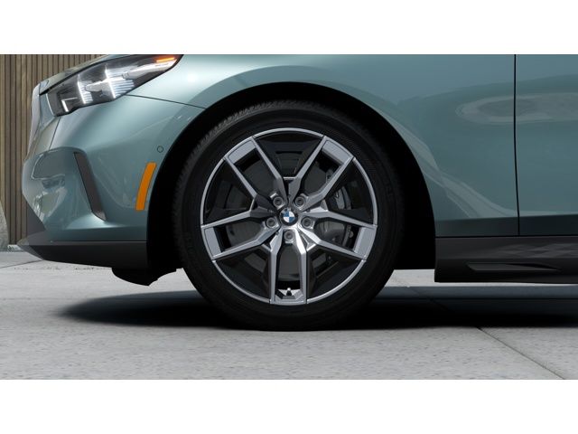 Thumbnail: 2026 BMW i5 - 7