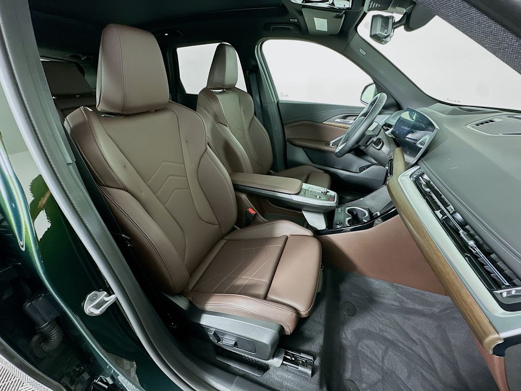 Thumbnail: 2025 BMW X1 - 29