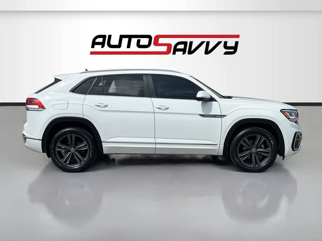 2021 Volkswagen Atlas Cross Sport 3.6L V6 SE w/Technology R-Line White at Big Star Buick GMC