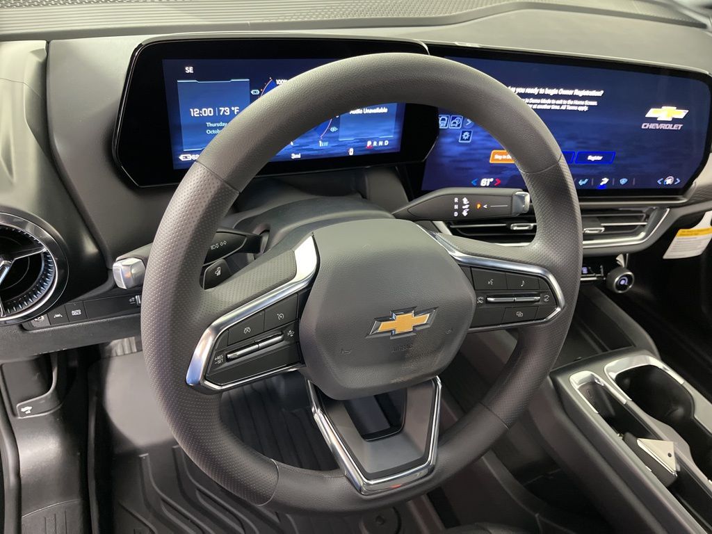 Thumbnail: 2026 Chevrolet Equinox - 25