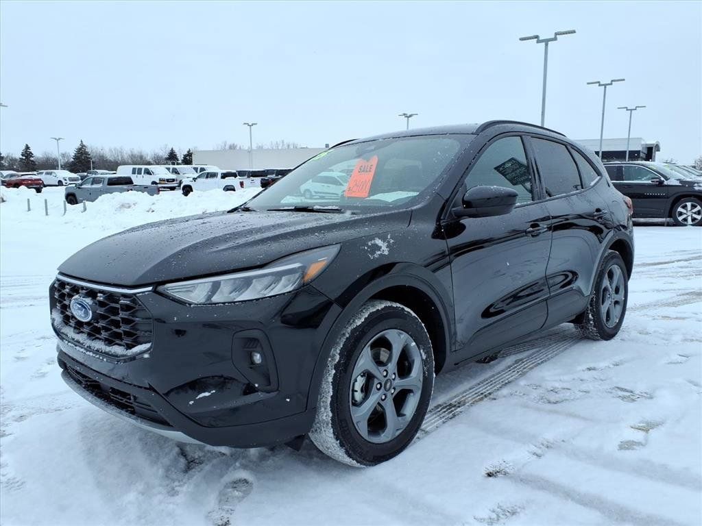 2025 Ford Escape ST-Line Select AWD