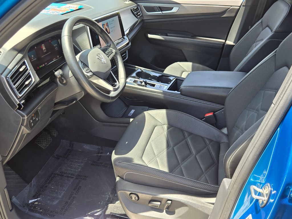 2024 Volkswagen Atlas - $28,200