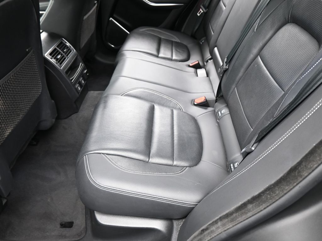 Used 2024 White Jaguar P250 R-Dynamic S image 35