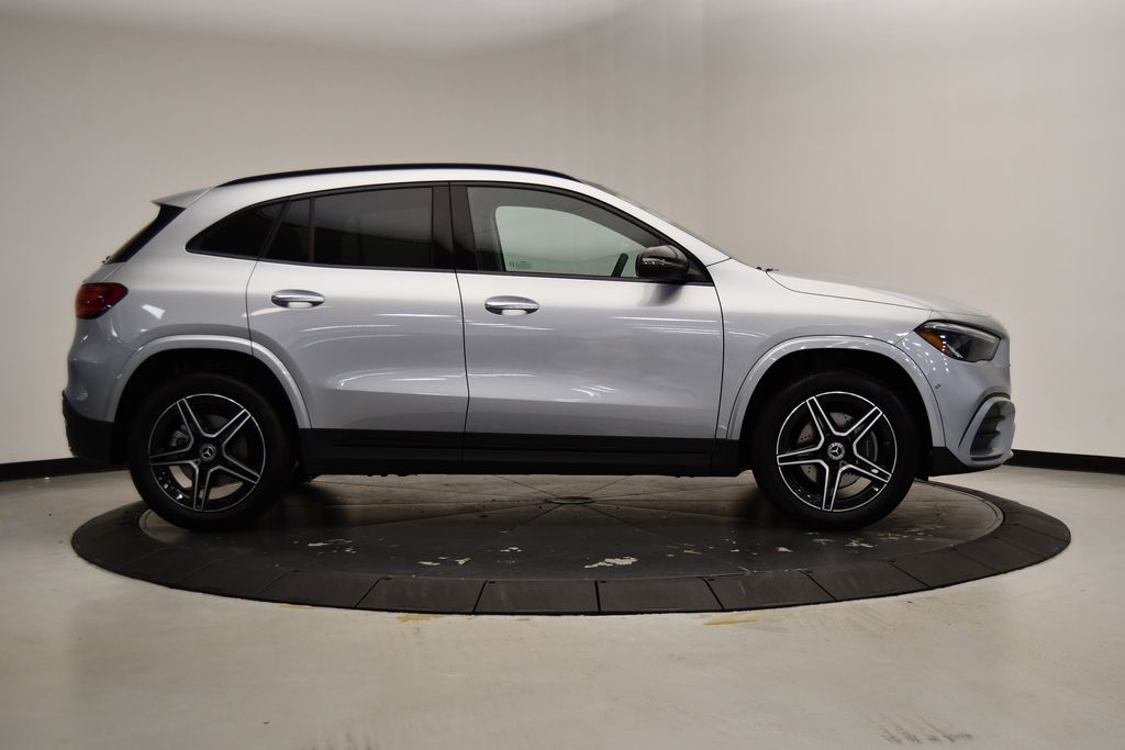 2025 Mercedes-Benz GLA 250 4MATIC 6