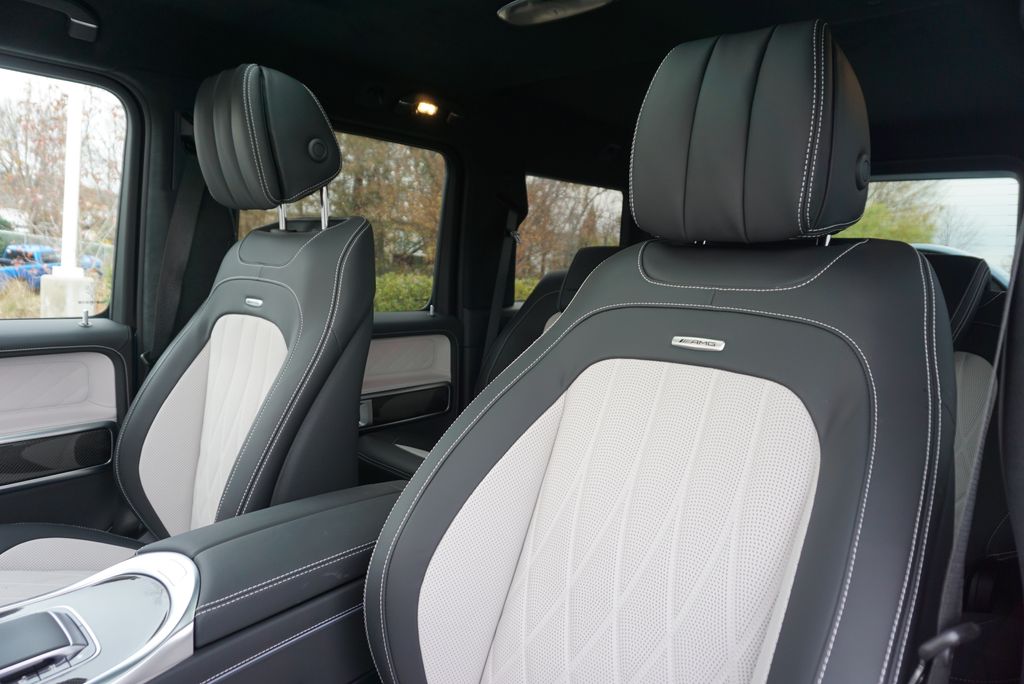 Thumbnail: 2026 Mercedes-Benz G-Class - 11