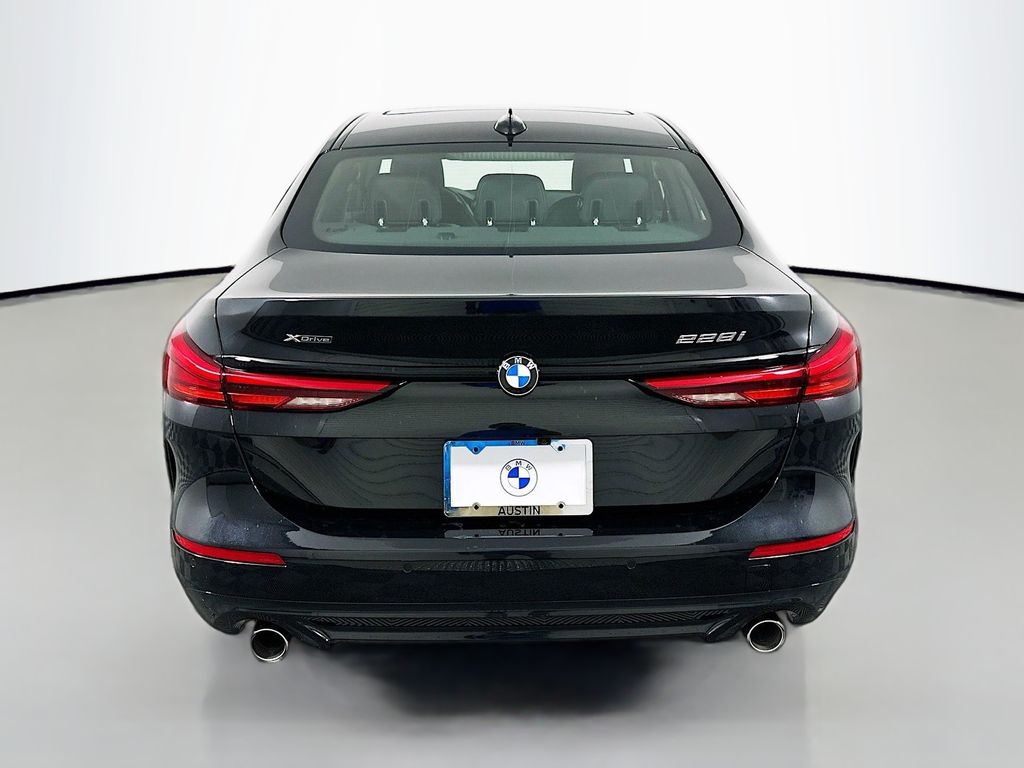 Thumbnail: 2024 BMW 2 Series - 6