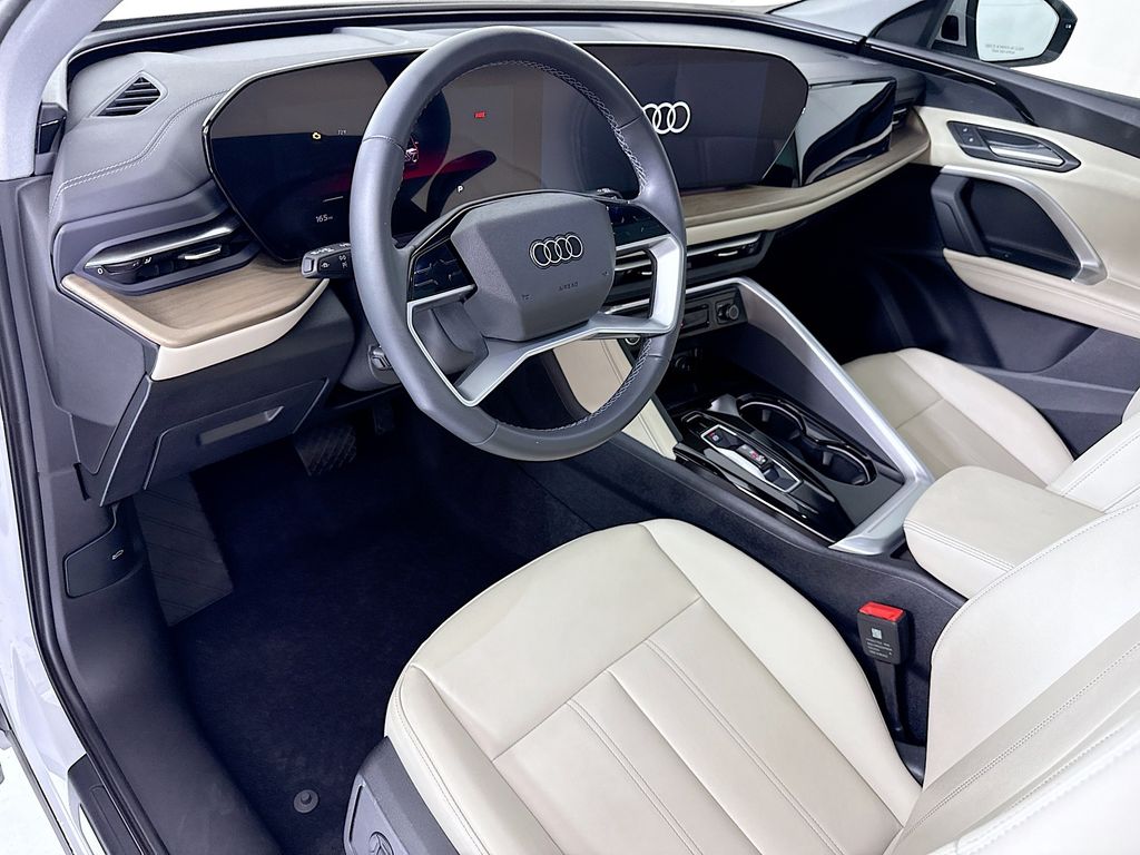 Thumbnail: 2025 Audi Q5 - 9
