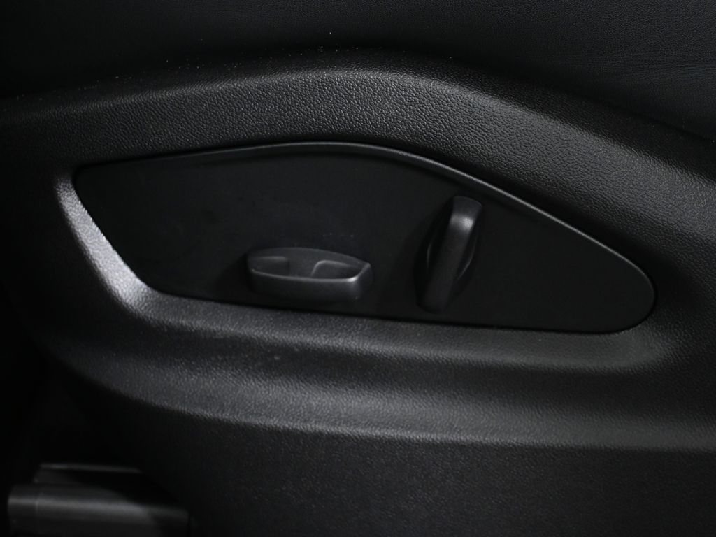 Thumbnail: 2026 Porsche  - 29