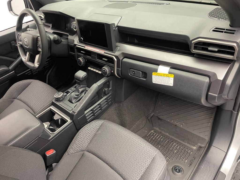 Thumbnail: 2025 Toyota 4Runner - 21