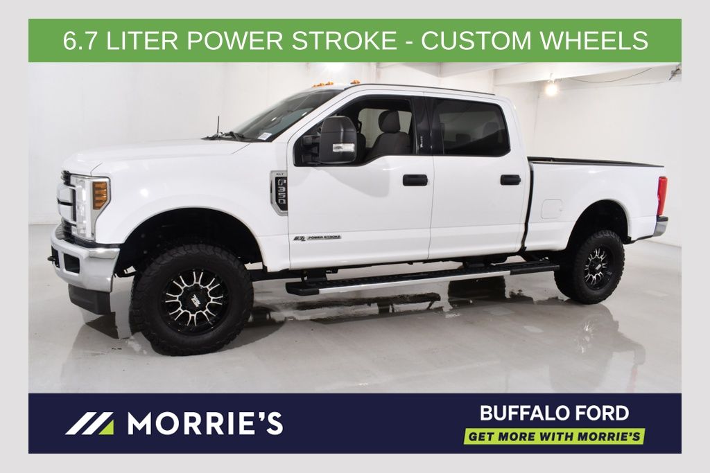 Oxford White 2019 Ford F-350 Super Duty Pickup Truck Four-Wheel Drive 6-Speed Automatic