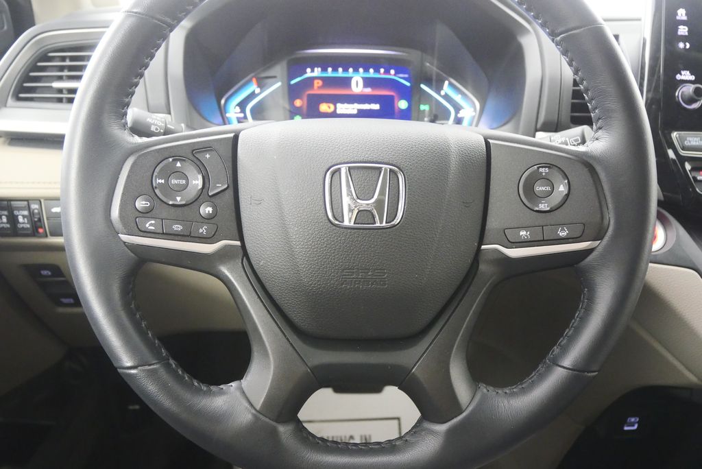 Thumbnail: 2023 Honda Odyssey - 25