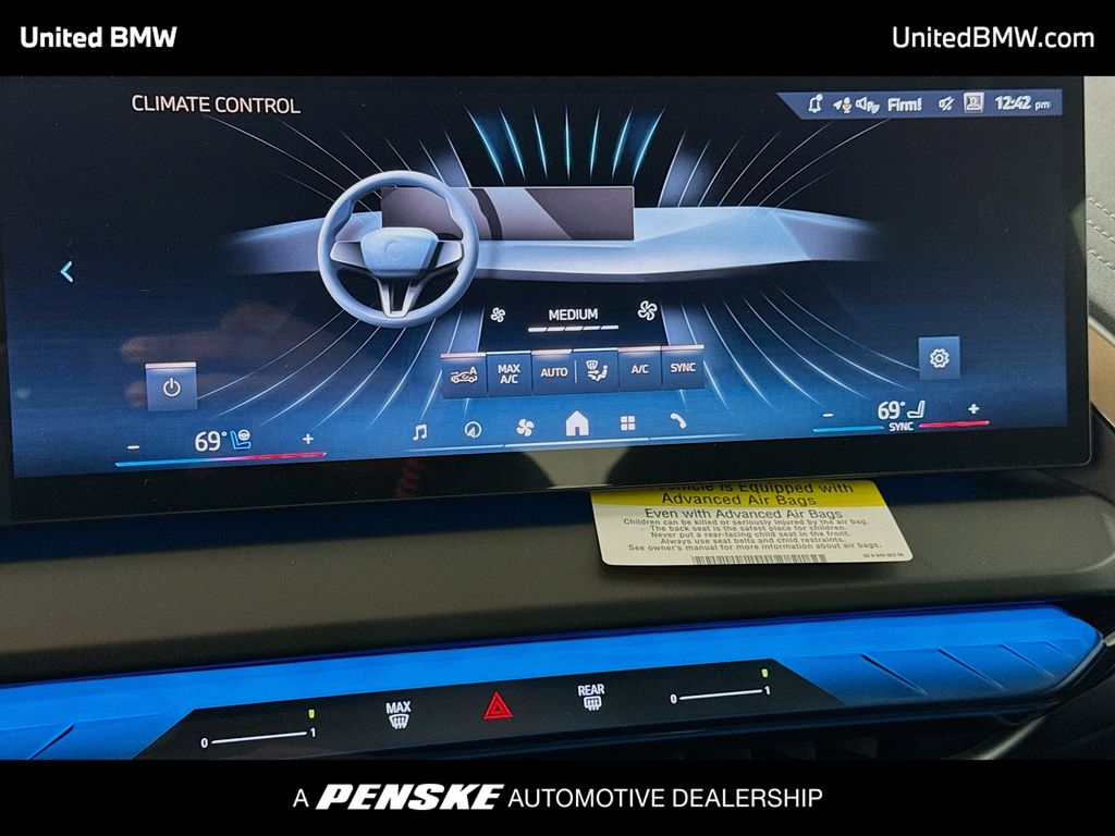 Thumbnail: 2026 BMW X3 - 11