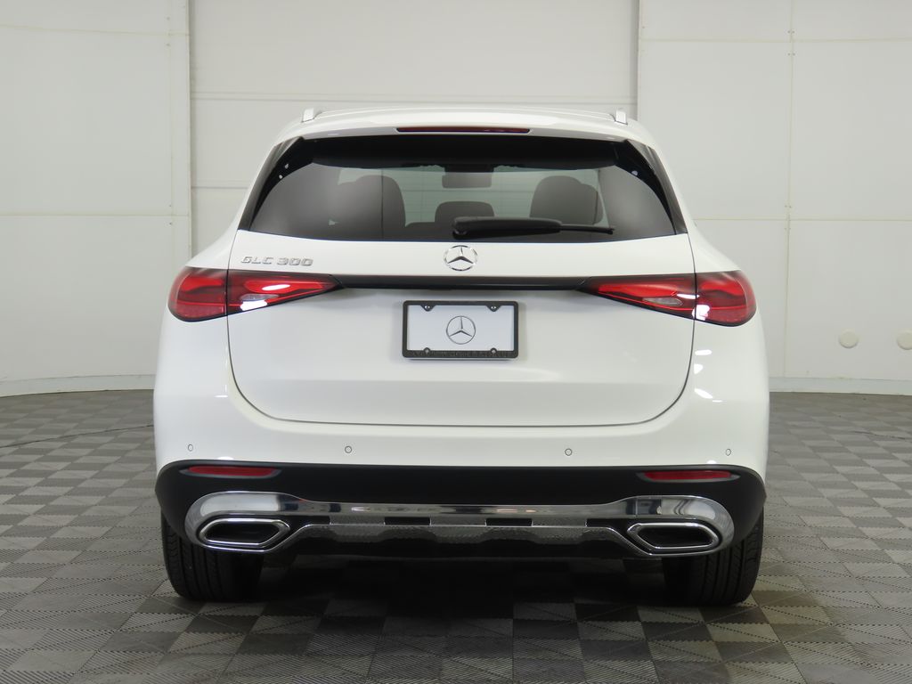 Thumbnail: 2025 Mercedes-Benz GLC - 6