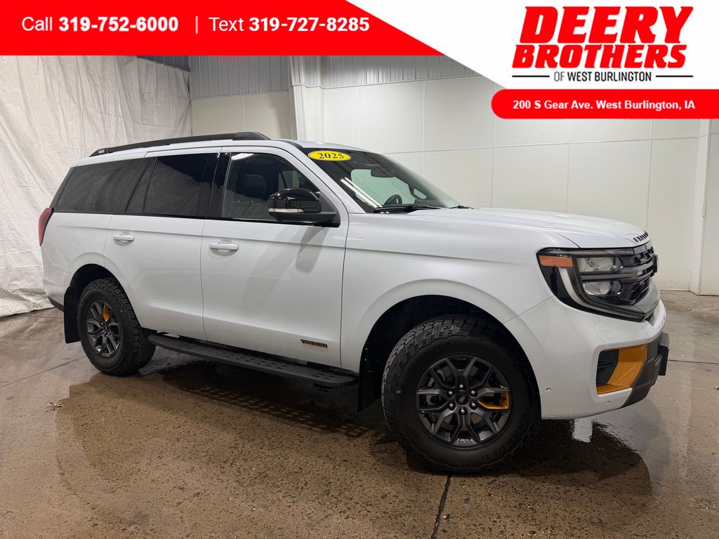 Silver Metallic 2025 Ford Expedition SUV / Crossover Four-Wheel Drive Automatic