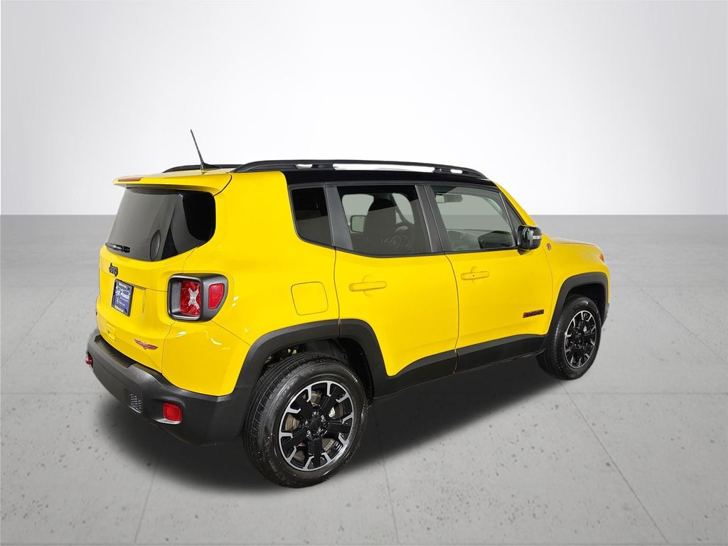 2023 Jeep Renegade Trailhawk