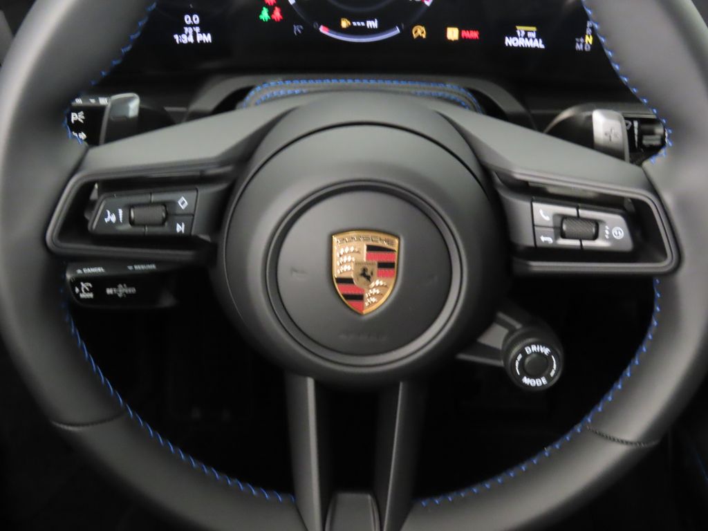 Thumbnail: 2026 Porsche 911 - 19