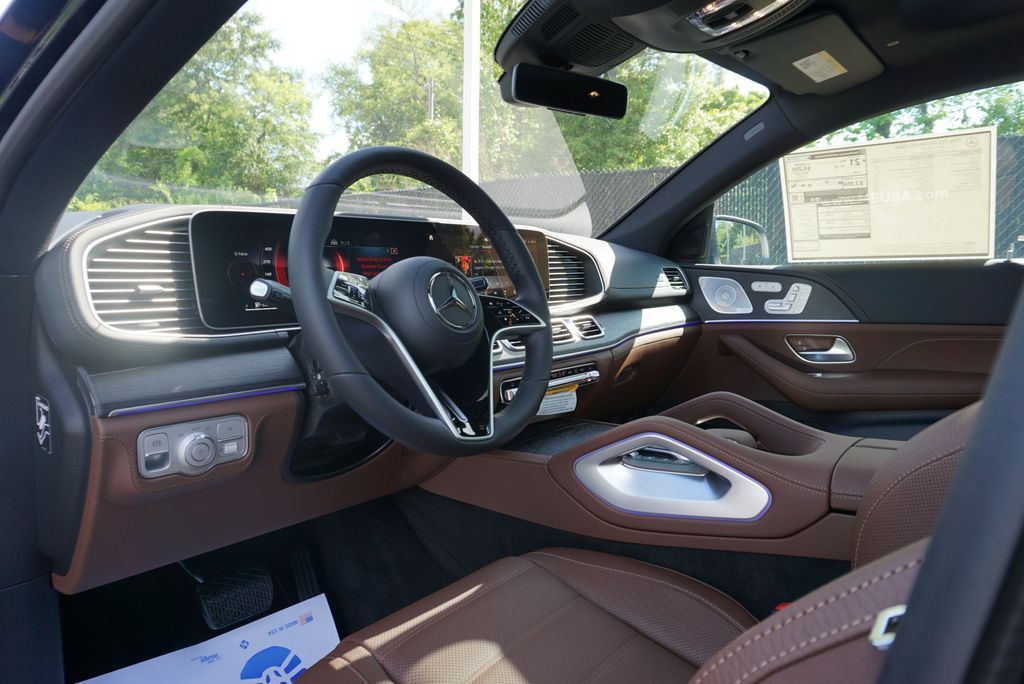 Thumbnail: 2026 Mercedes-Benz GLE - 10