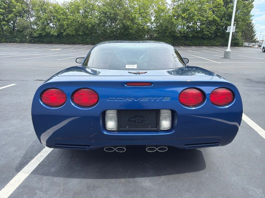 Thumbnail: 2002 Chevrolet Corvette - 4