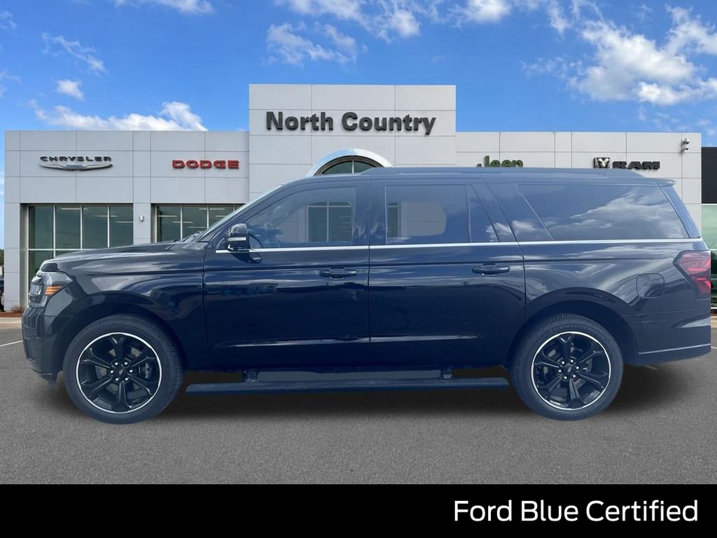 Black Metallic 2022 Ford Expedition SUV / Crossover Four-Wheel Drive Automatic