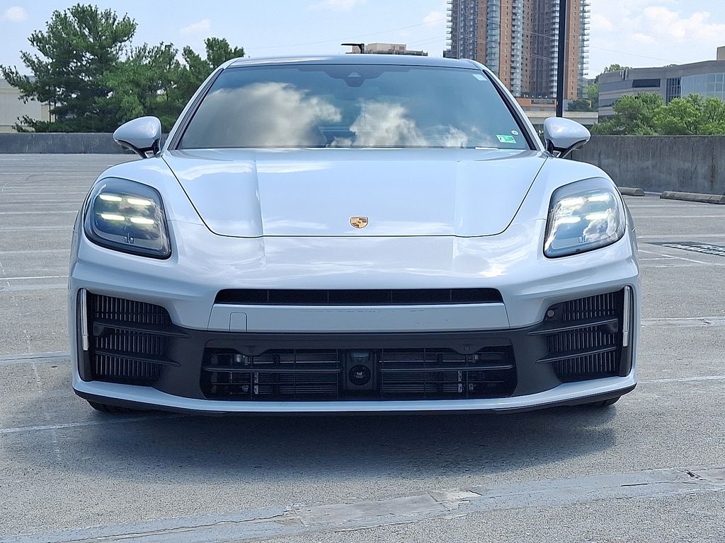 Thumbnail: 2025 Porsche Panamera - 6