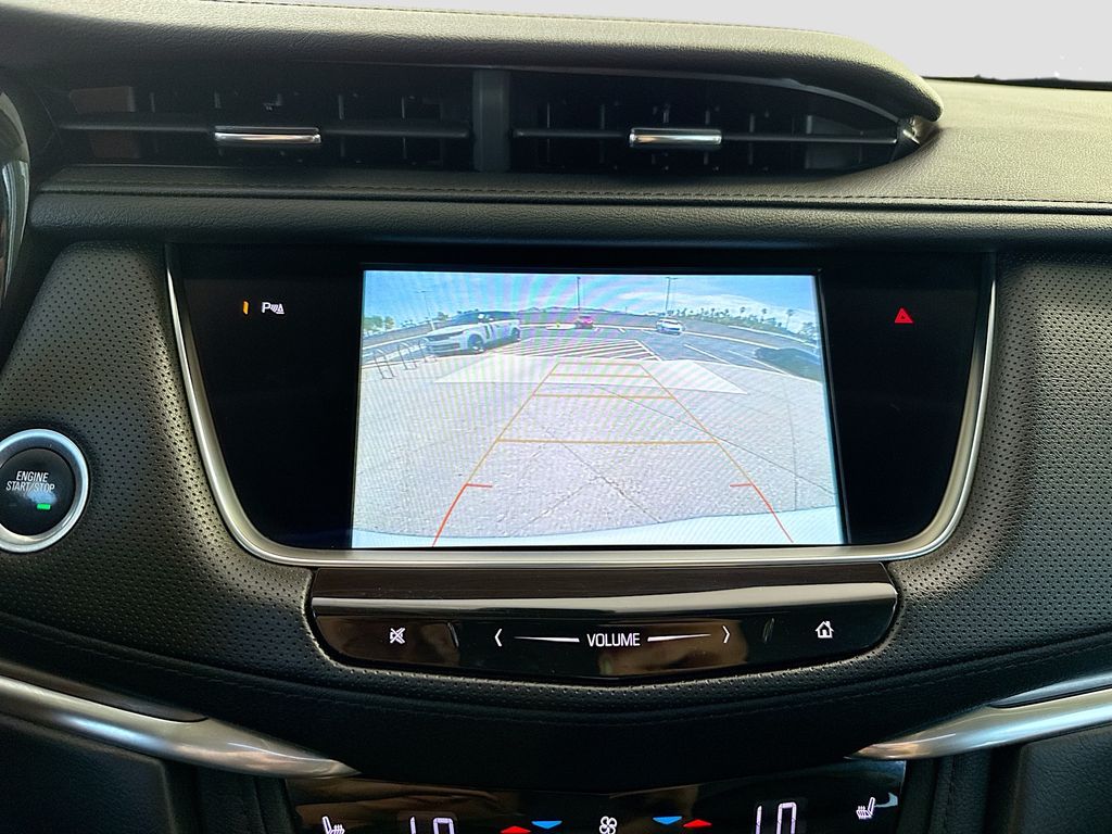Thumbnail: 2019 Cadillac XT5 - 15