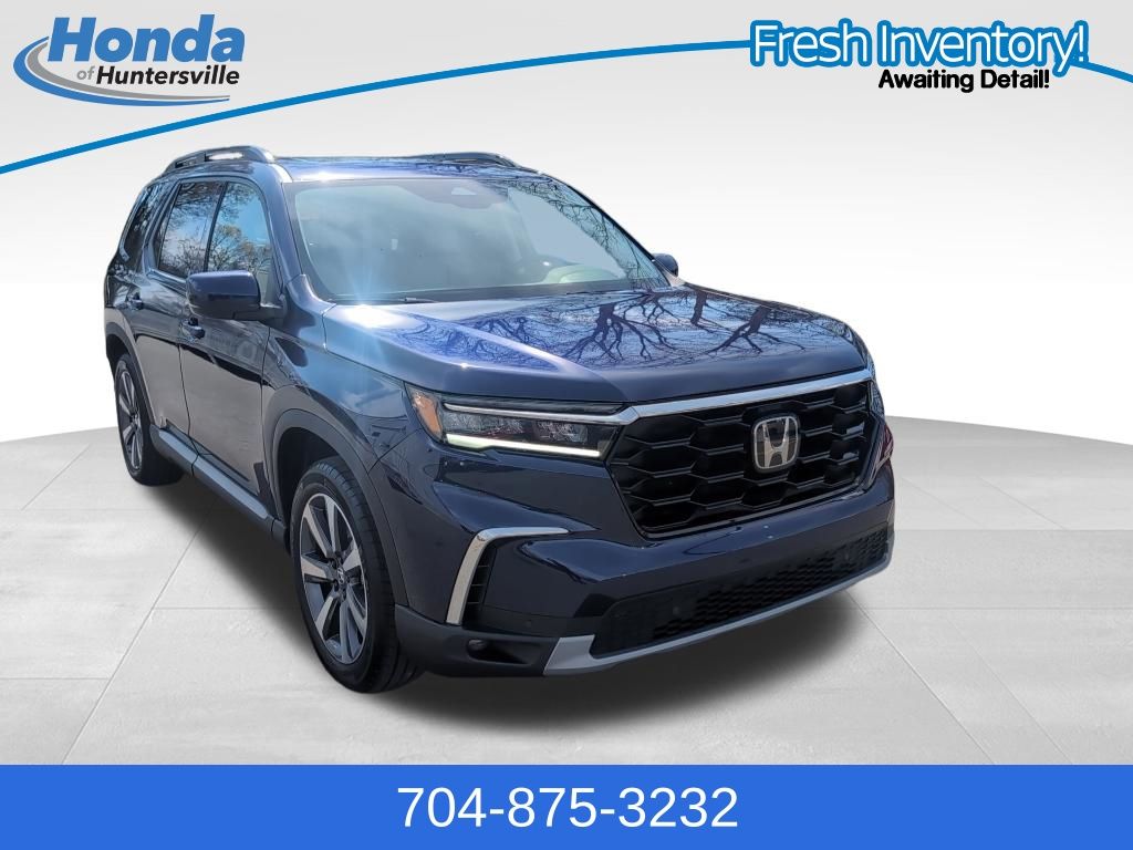 2024 Honda Pilot Touring FWD