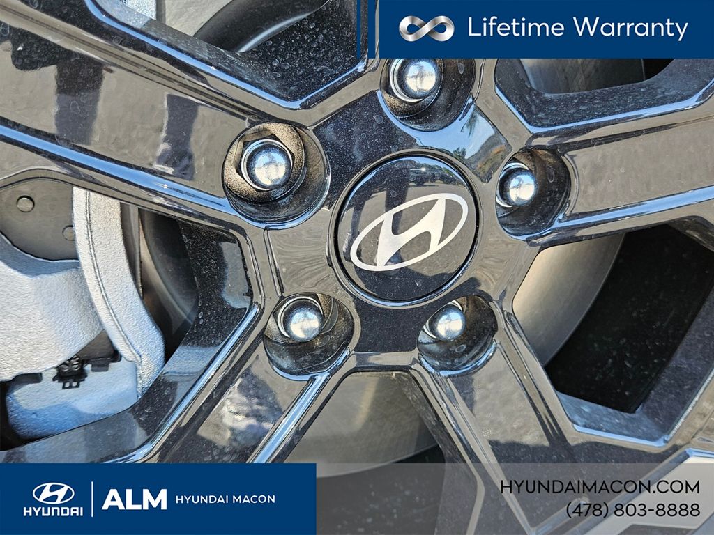 New 2026 Gray Hyundai SEL FWD image 21