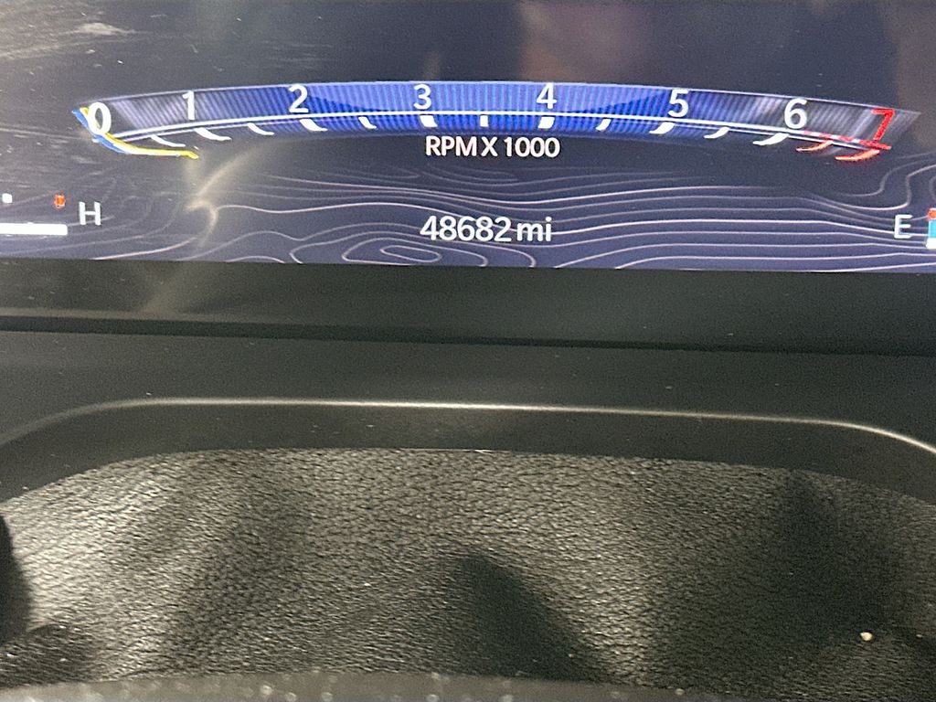 Used 2023 White Jeep Altitude image 15