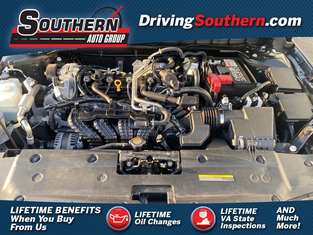 Super Black Clearcoat 2024 Nissan Altima 2.5 SV FWD Sedan Front-Wheel Drive Continuously Variable Transmission