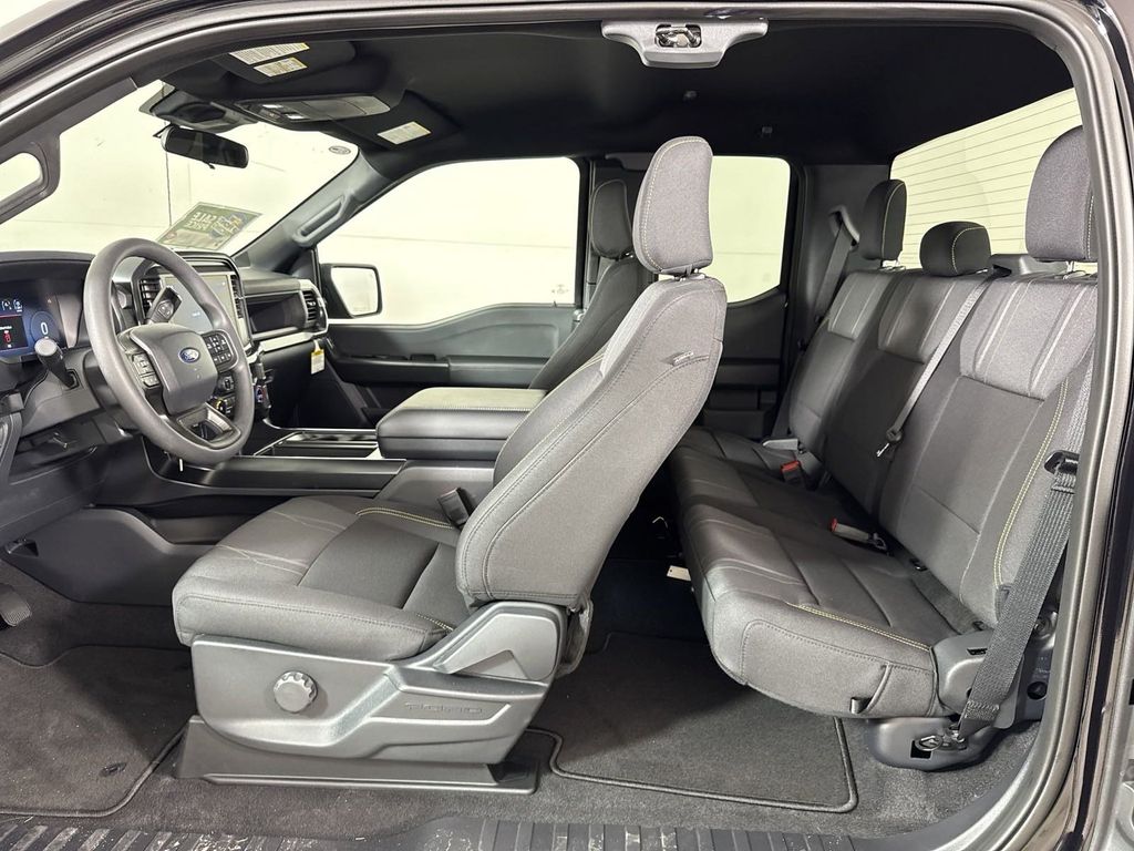 2025 Ford F-150 STX photo 9