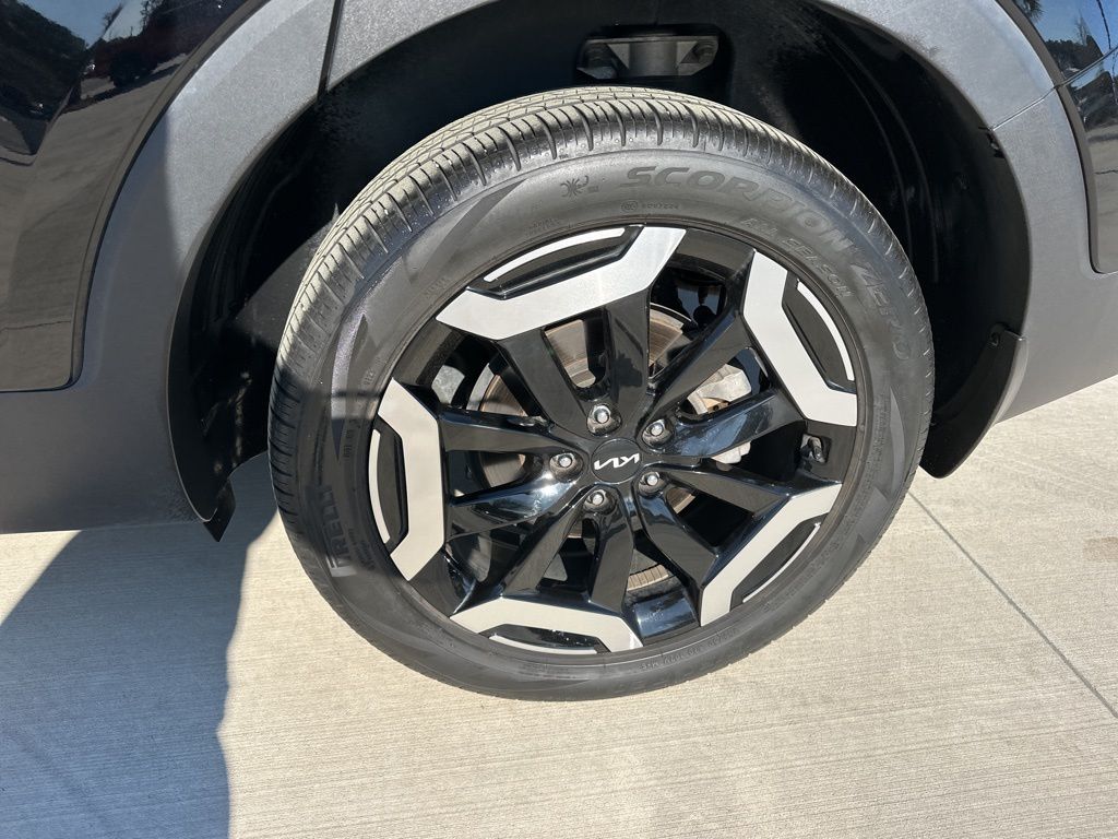 2023 Ebony Black Kia Telluride S AWD SUV