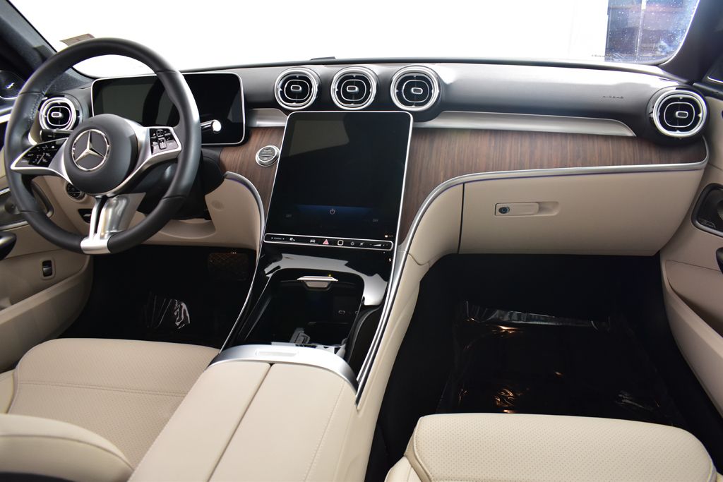 Thumbnail: 2025 Mercedes-Benz C-Class - 17